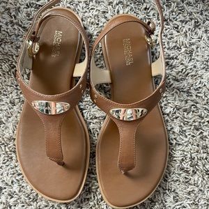 Women’s Michael Kors sandals 8